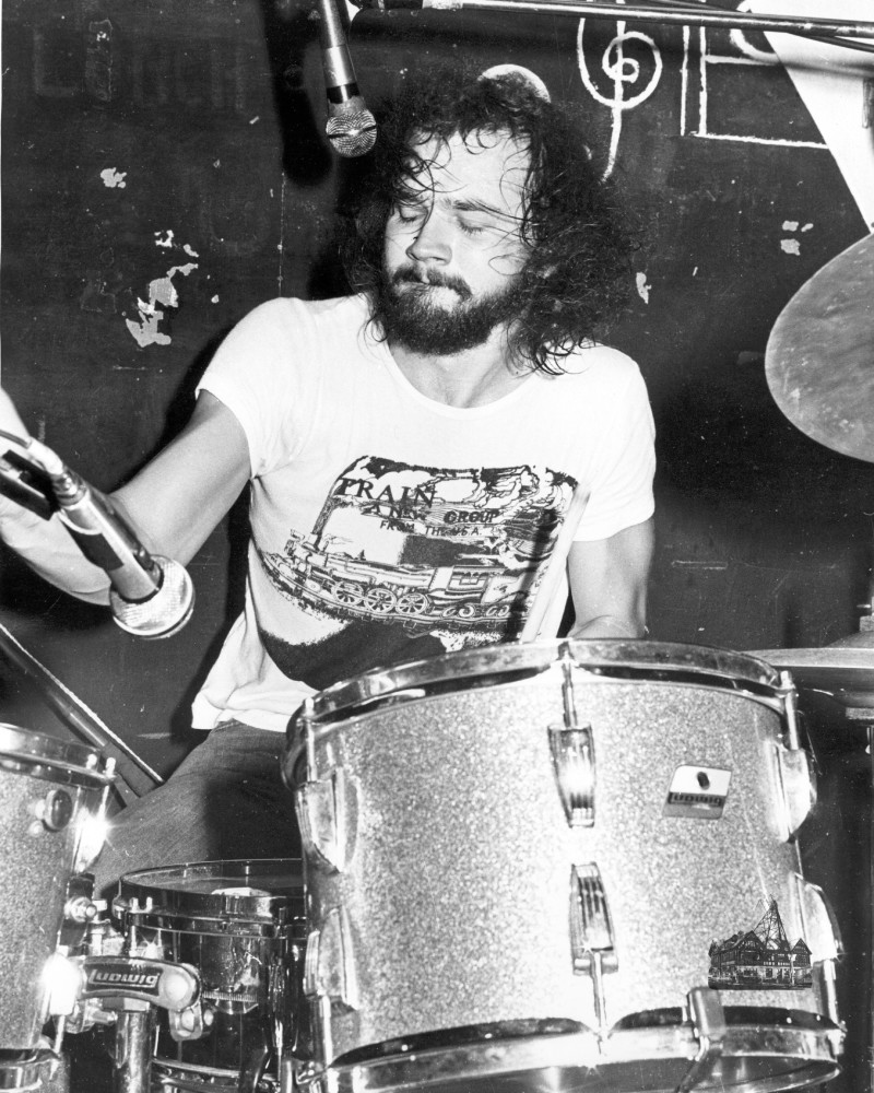 Unknown Drummer at the Bridge