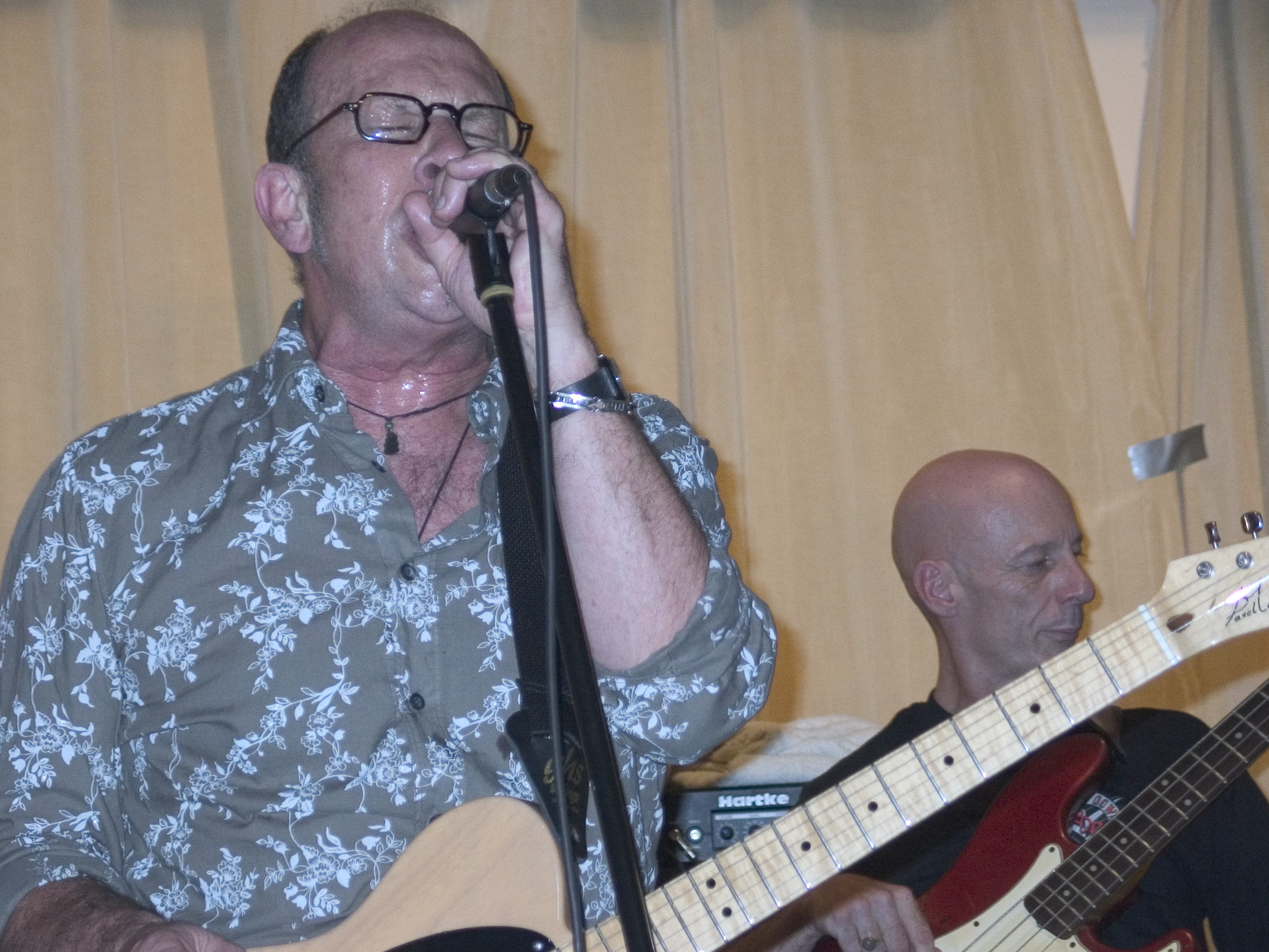 Chris Thompson at the Bridge House Reunion 2007