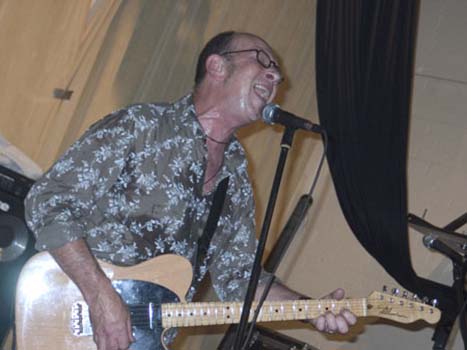 Chris Thompson at the Bridge House Reunion 2007